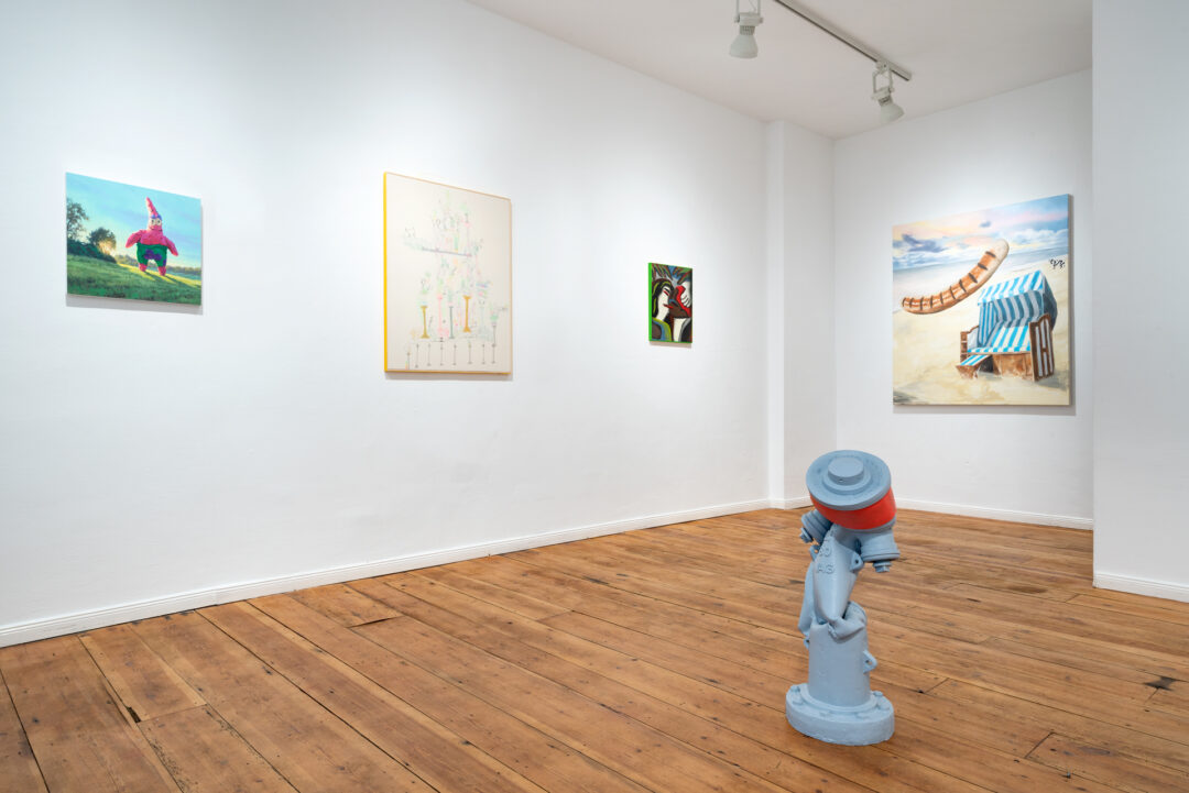 Future Solos Group Show